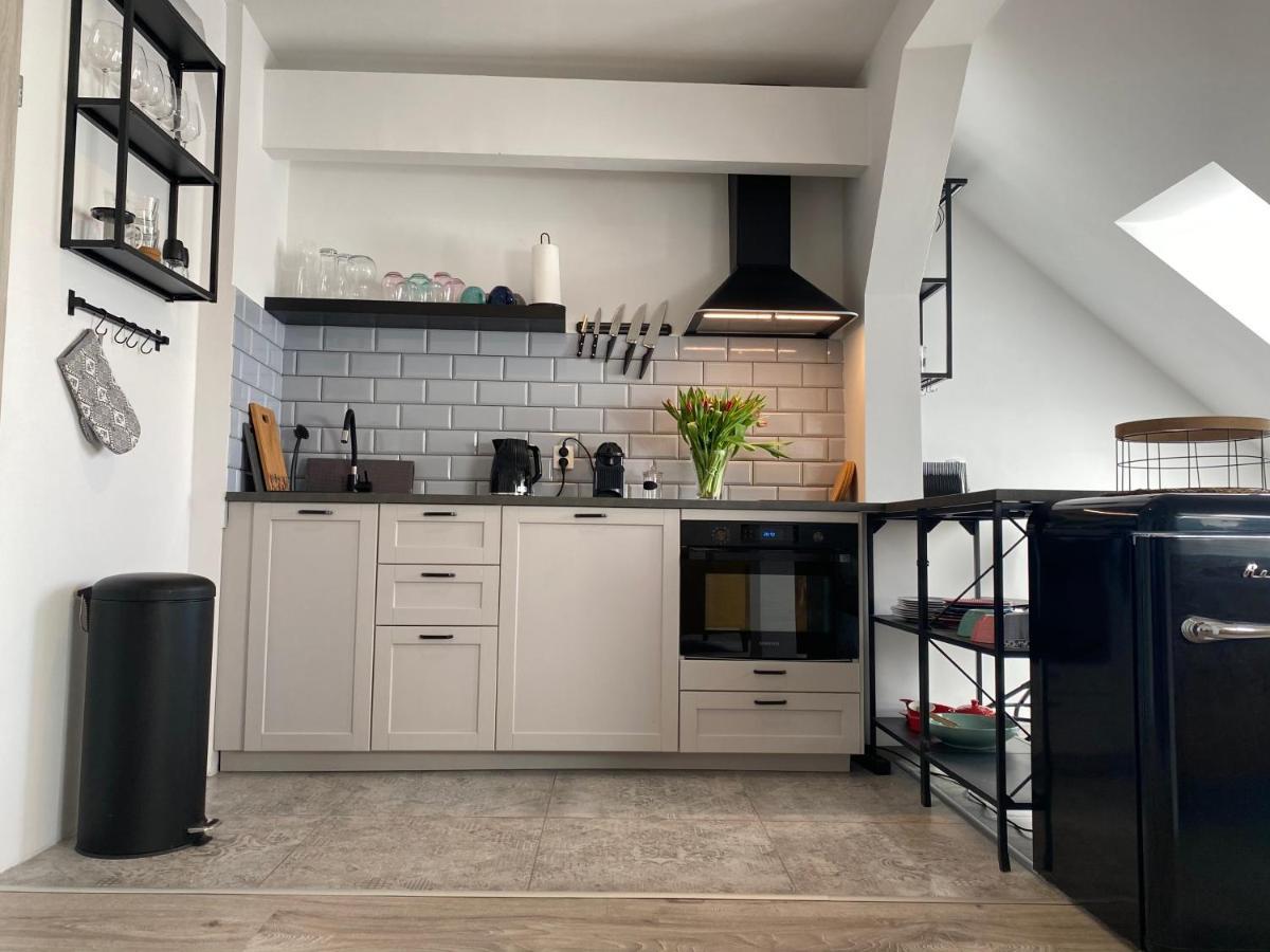 Apartament Hrabala Jelení Hora Exteriér fotografie